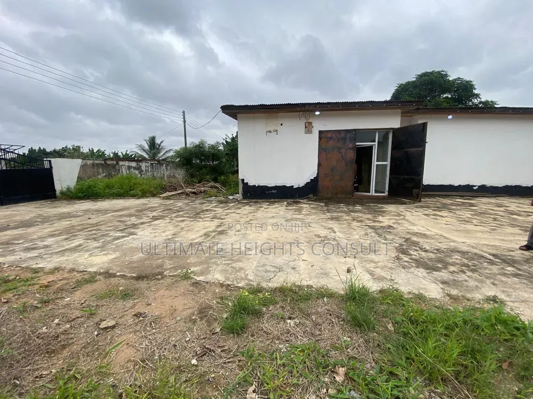 Warehouse for Rent at Kawkudi