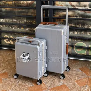 360 Degree Spinner Wheels, Security Locks and Cup Holder