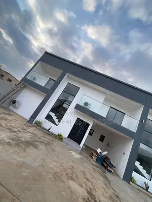 3bdrm Duplex in Sefdard Properties, Pokuase for rent