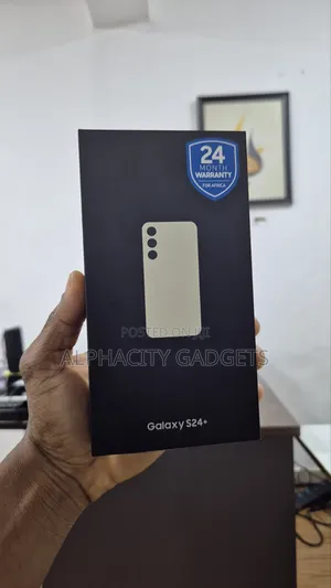 New Samsung Galaxy S24+ 512 GB Gold