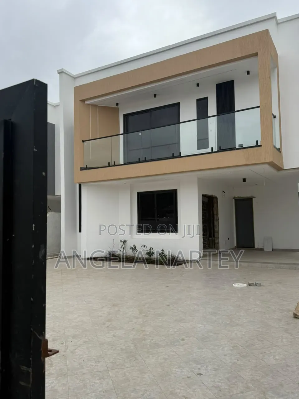 3bdrm House in Baatsonaa Spintex, Accra Metropolitan for sale