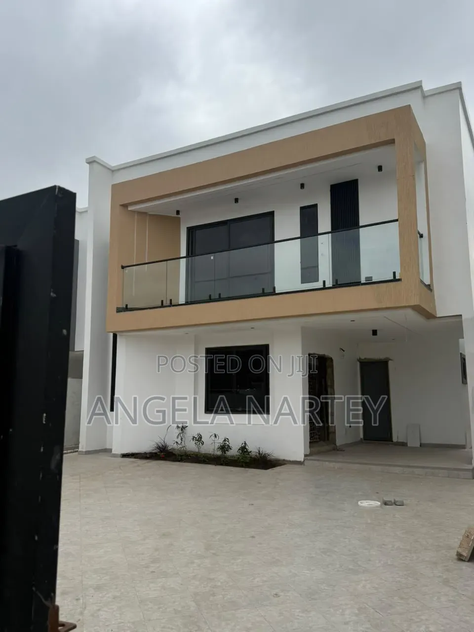 3bdrm House in Baatsonaa Spintex, Accra Metropolitan for sale