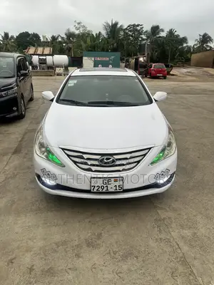 Hyundai Sonata 2013 White