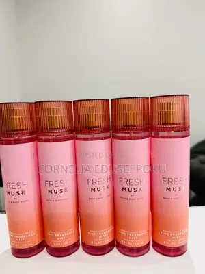 Bath and Bodyworks/ Victoria’s Secret
