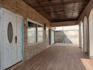 3bdrm House in Spintex Road for rent