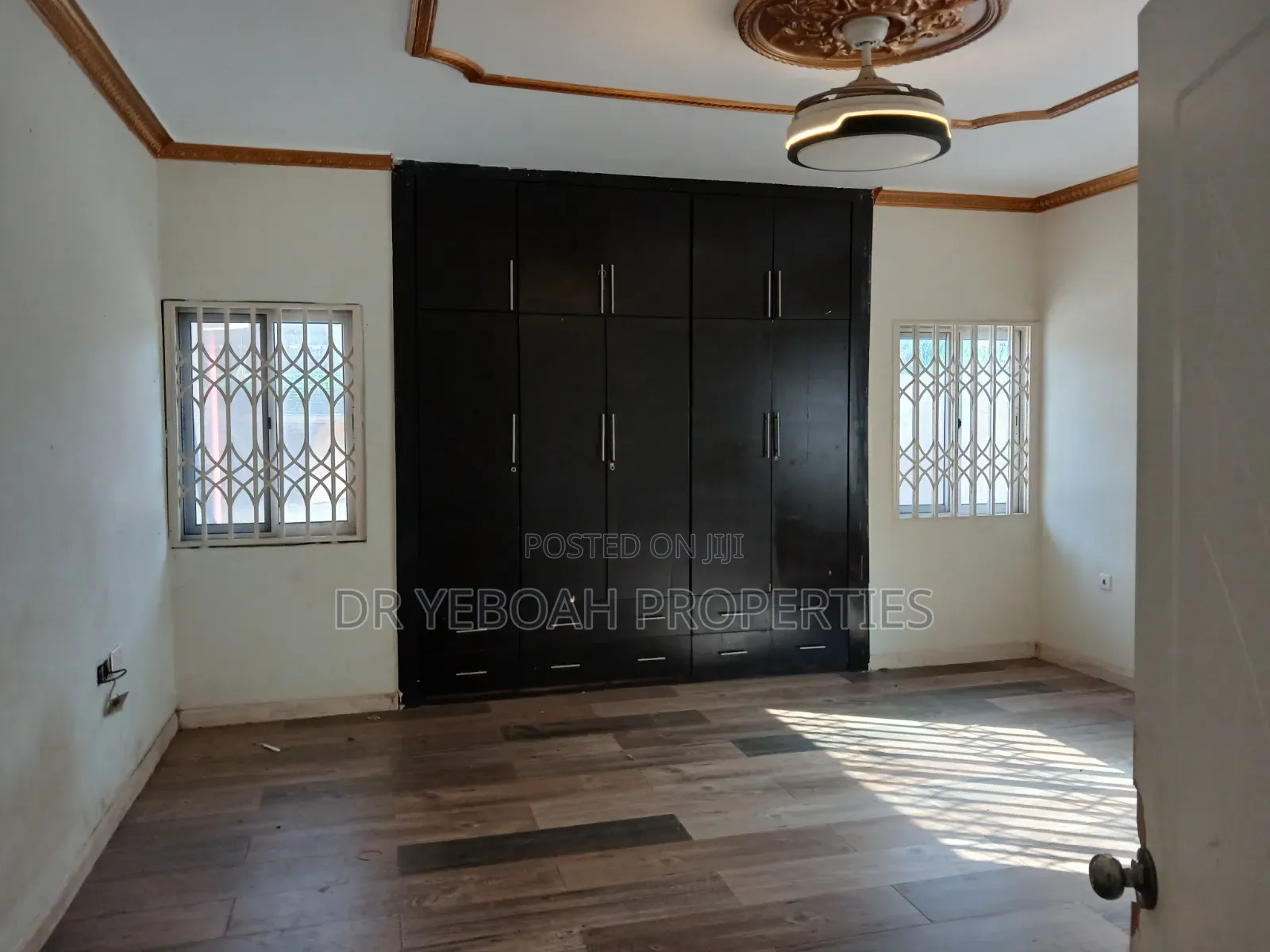 3bdrm House in Spintex Road for rent