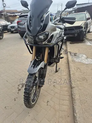 Honda 2020 Gray