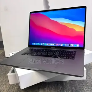Laptop Apple MacBook Pro 2019 16GB Intel Core i7 SSD 512GB