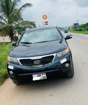 Kia Sorento 2012 Green
