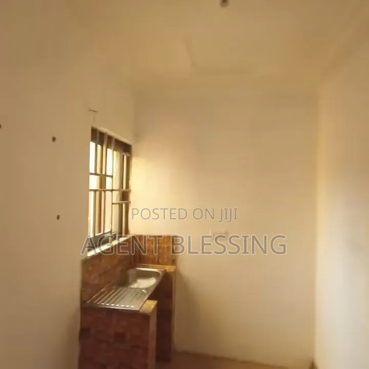1bdrm Apartment in Gbetsile Samco, Community 25 for rent