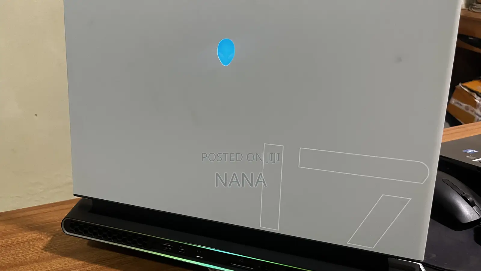 Laptop Alienware M17 R3 16GB Intel Core i7 SSD 750GB