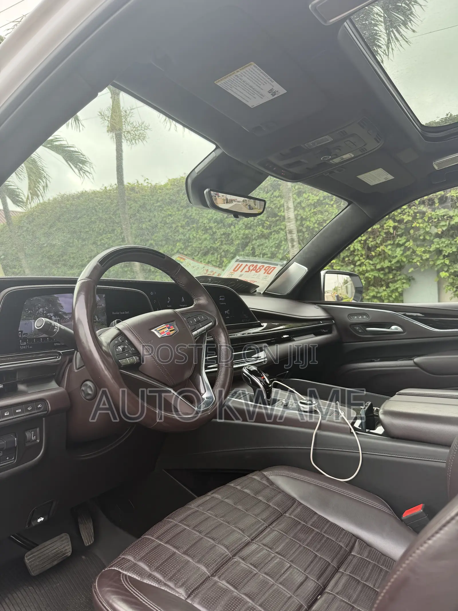 Cadillac Escalade Premium Luxury 4WD 2023 White