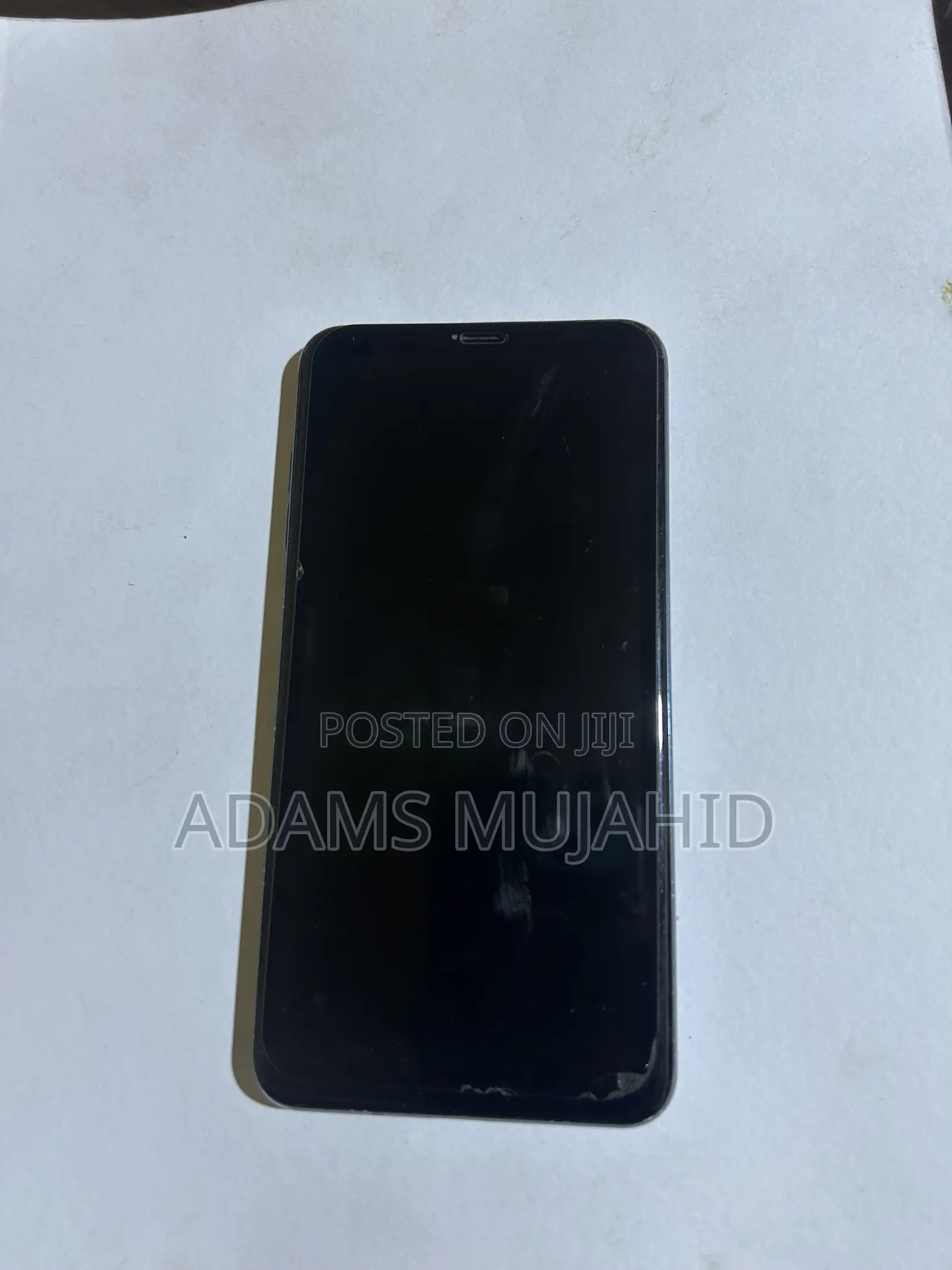 LG V30 64 GB Black