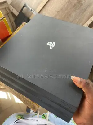 PS4 Pro 2 Controllers With 10 Games Installed