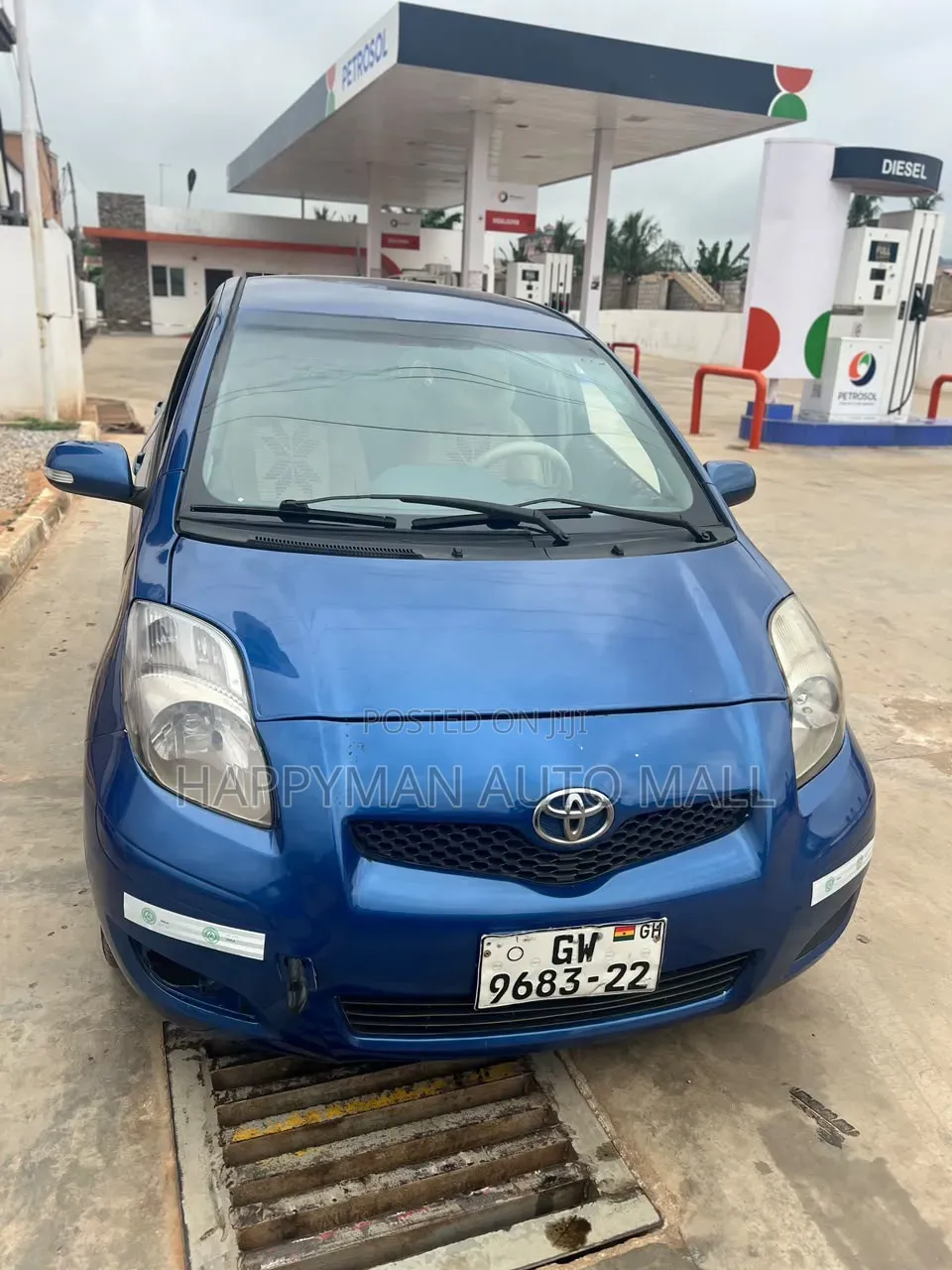 Toyota Vitz 1.3 FWD 5dr 2010 Blue