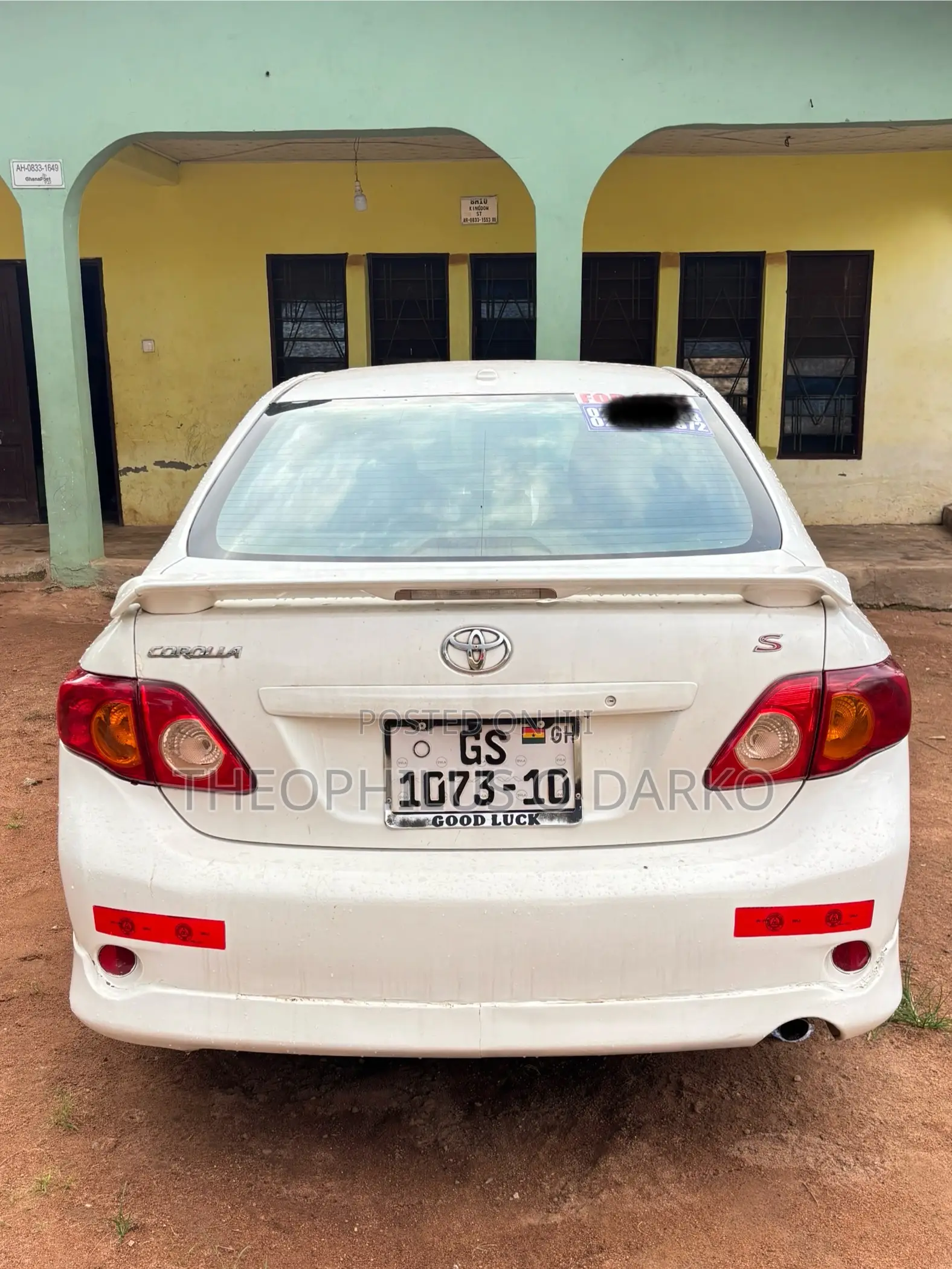 Toyota Corolla S 4dr Sedan (1.8L 4cyl 4A) 2011 White