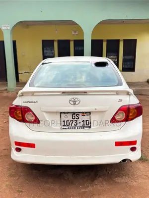 Toyota Corolla S 4dr Sedan (1.8L 4cyl 4A) 2011 White