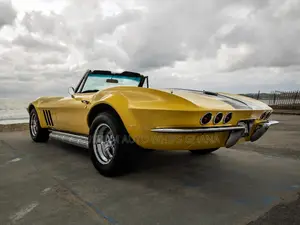 Chevrolet Corvette Stingray 1966 Yellow