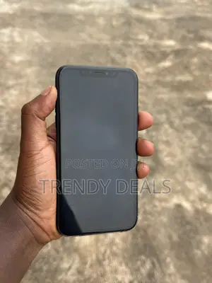 Apple iPhone XR 64 GB Black