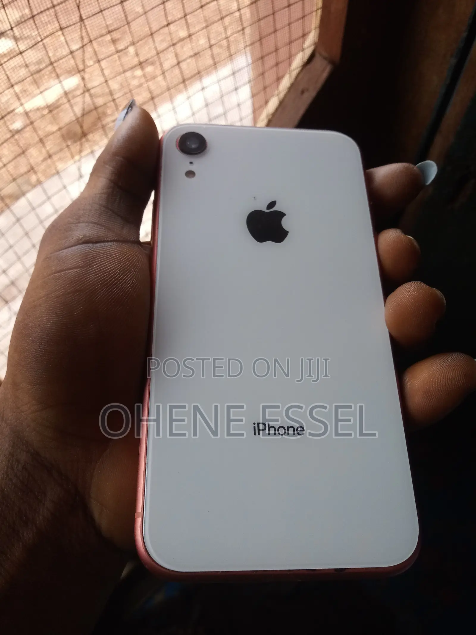 Apple iPhone XR 128 GB White