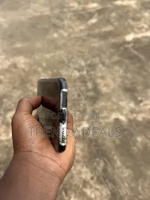 Apple iPhone XR 64 GB Black