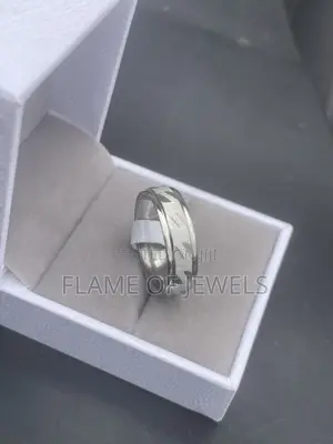 Durable Short Strip Wedding Ring