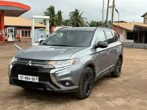 Mitsubishi Outlander 2020 Gray
