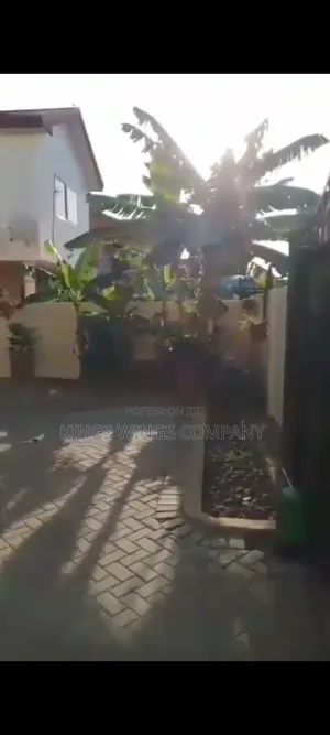 4bdrm House in Eclipse Estate, Sakumono for rent
