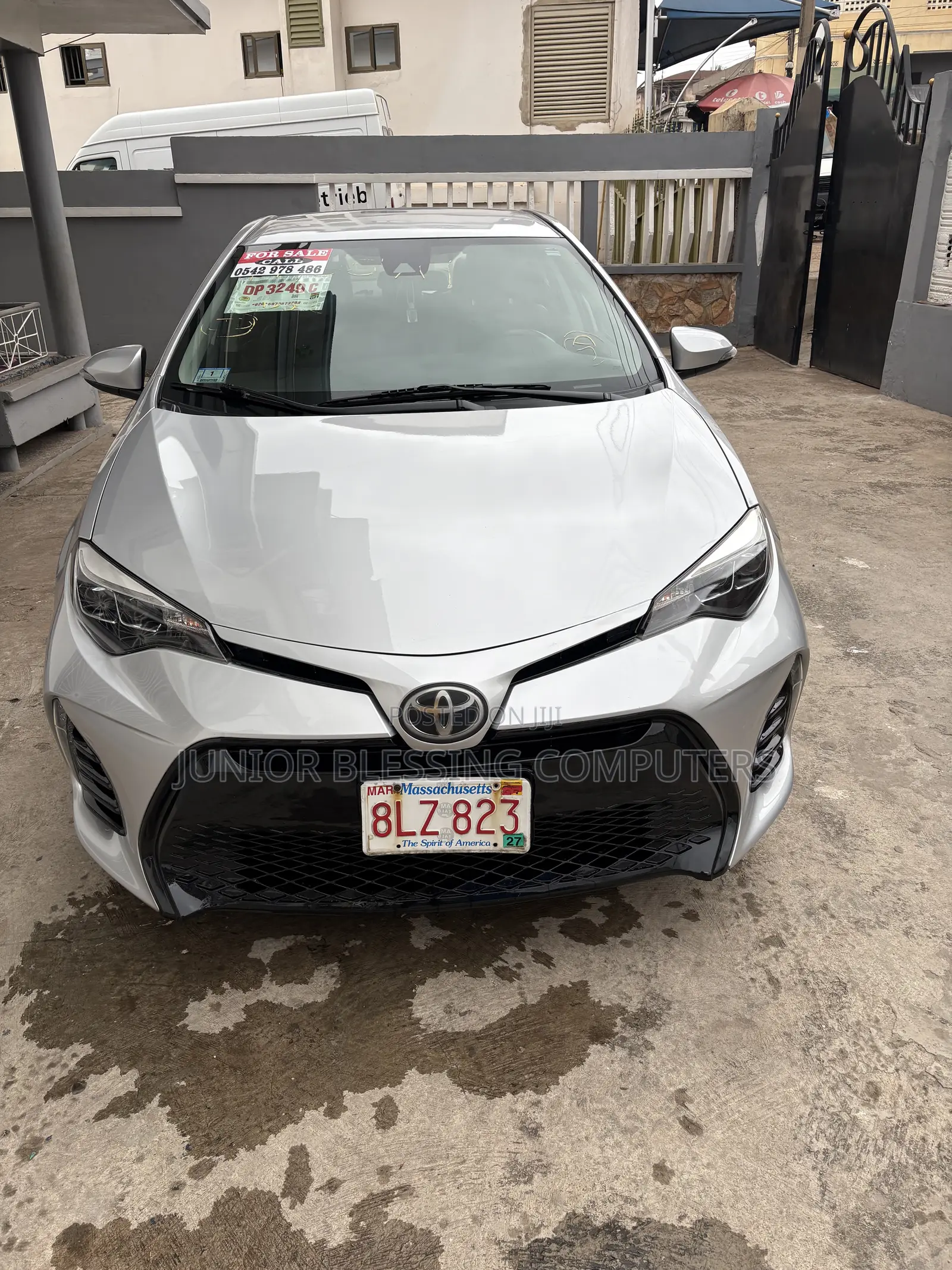 Toyota Corolla SE 4dr Sedan (1.8L 4cyl CVT) 2017 Silver