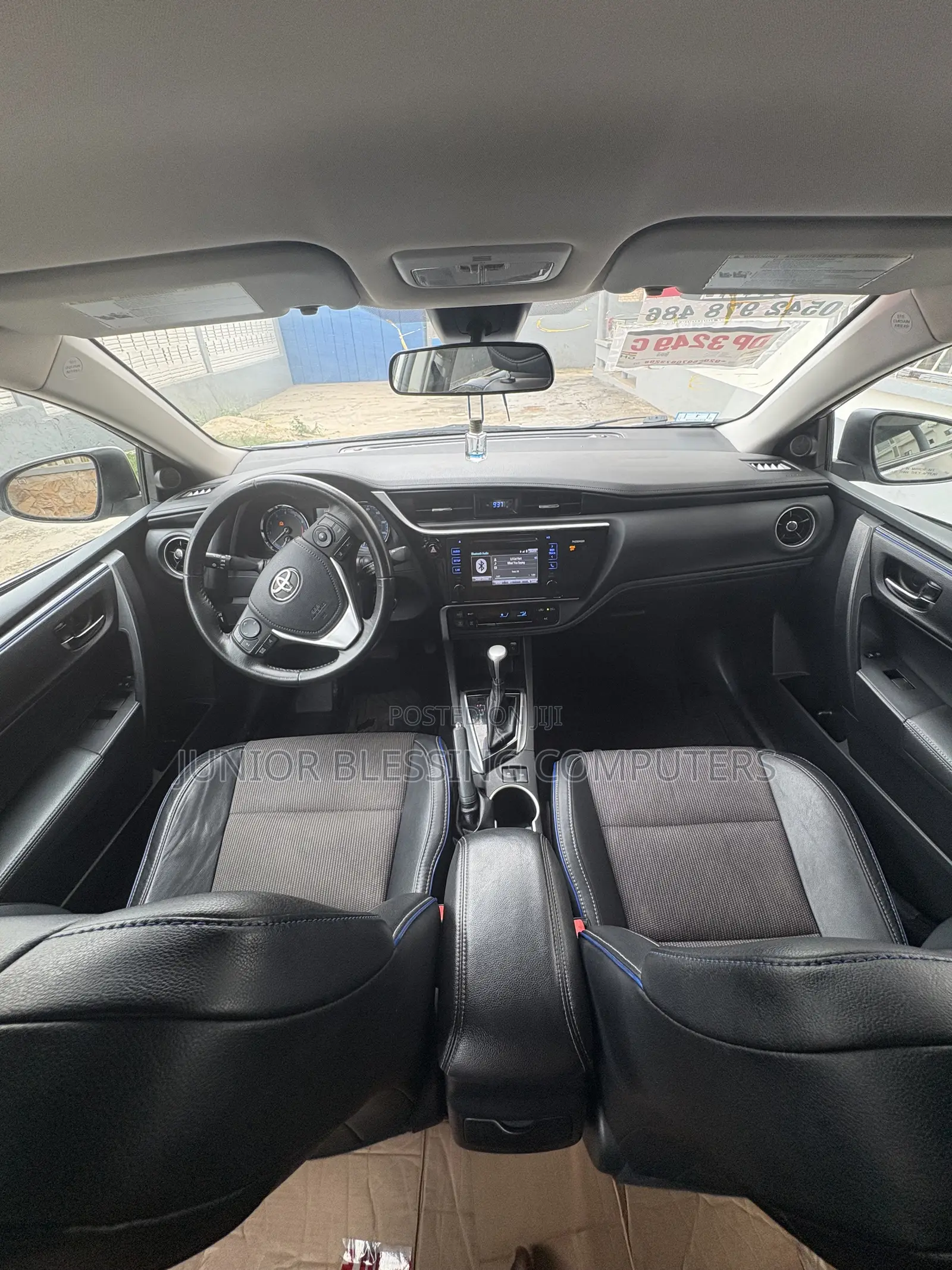 Toyota Corolla SE 4dr Sedan (1.8L 4cyl CVT) 2017 Silver