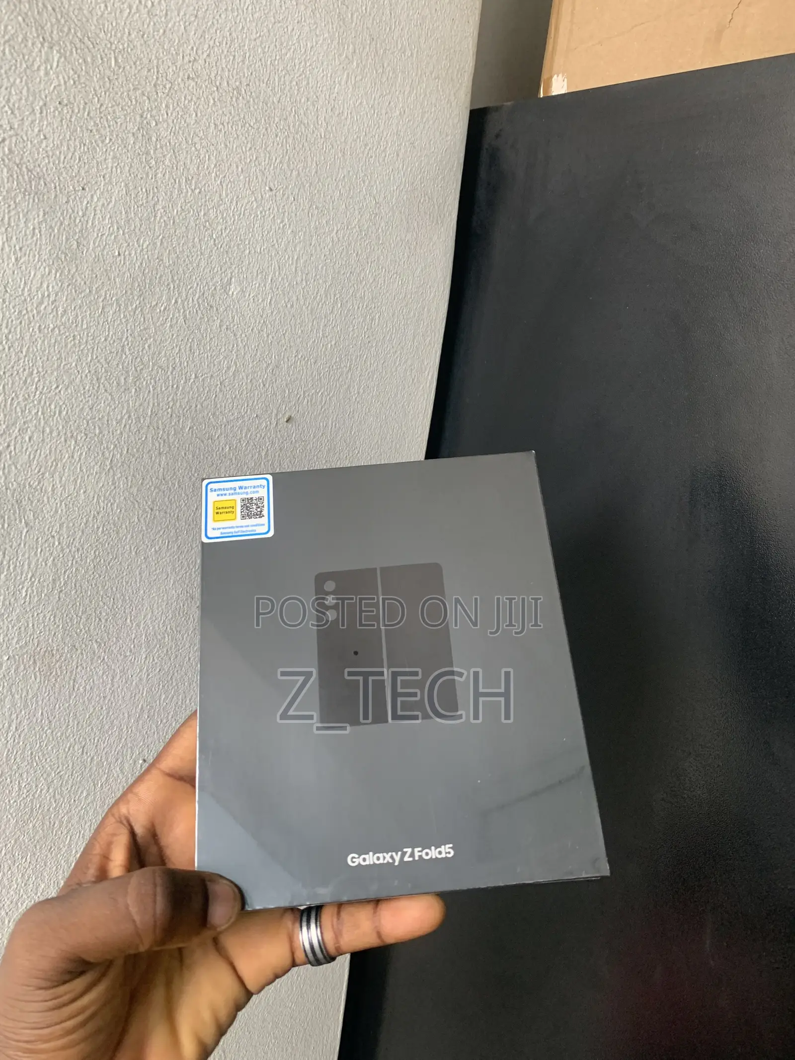 New Samsung Galaxy Z Fold 5 256 GB Black