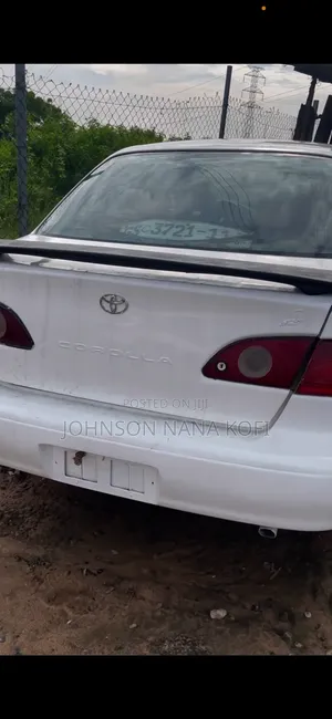Toyota Corolla 1.8 Sedan 2002 White