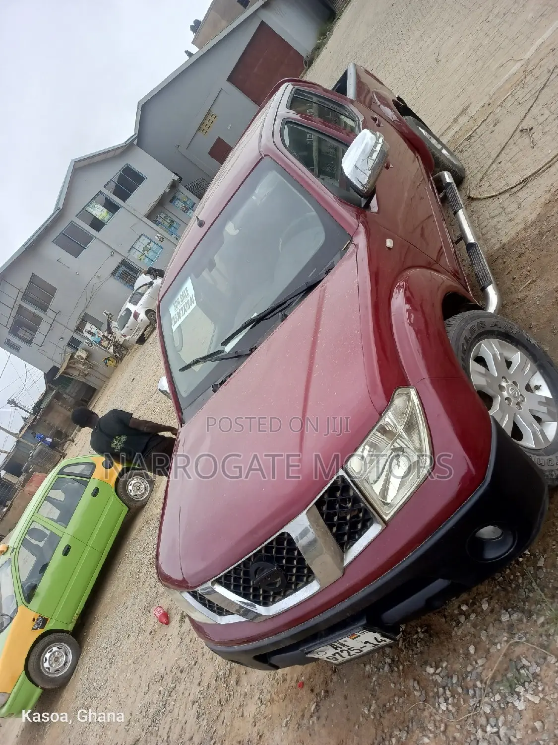 Nissan Navara 2014 Red
