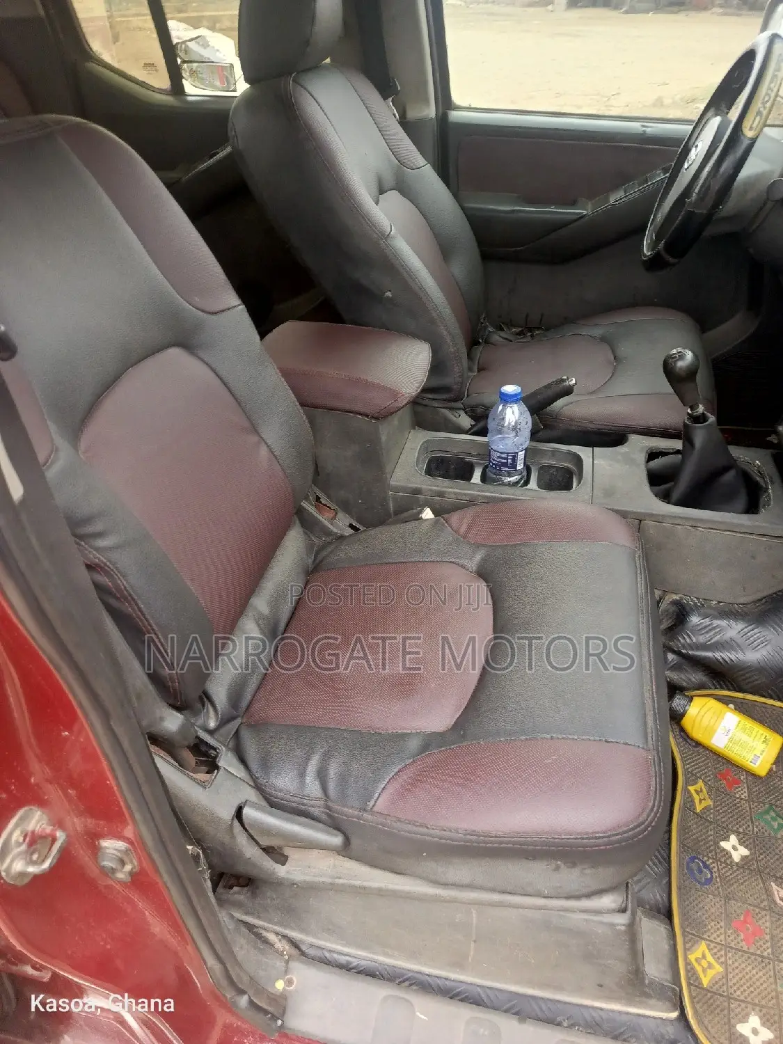 Nissan Navara 2014 Red