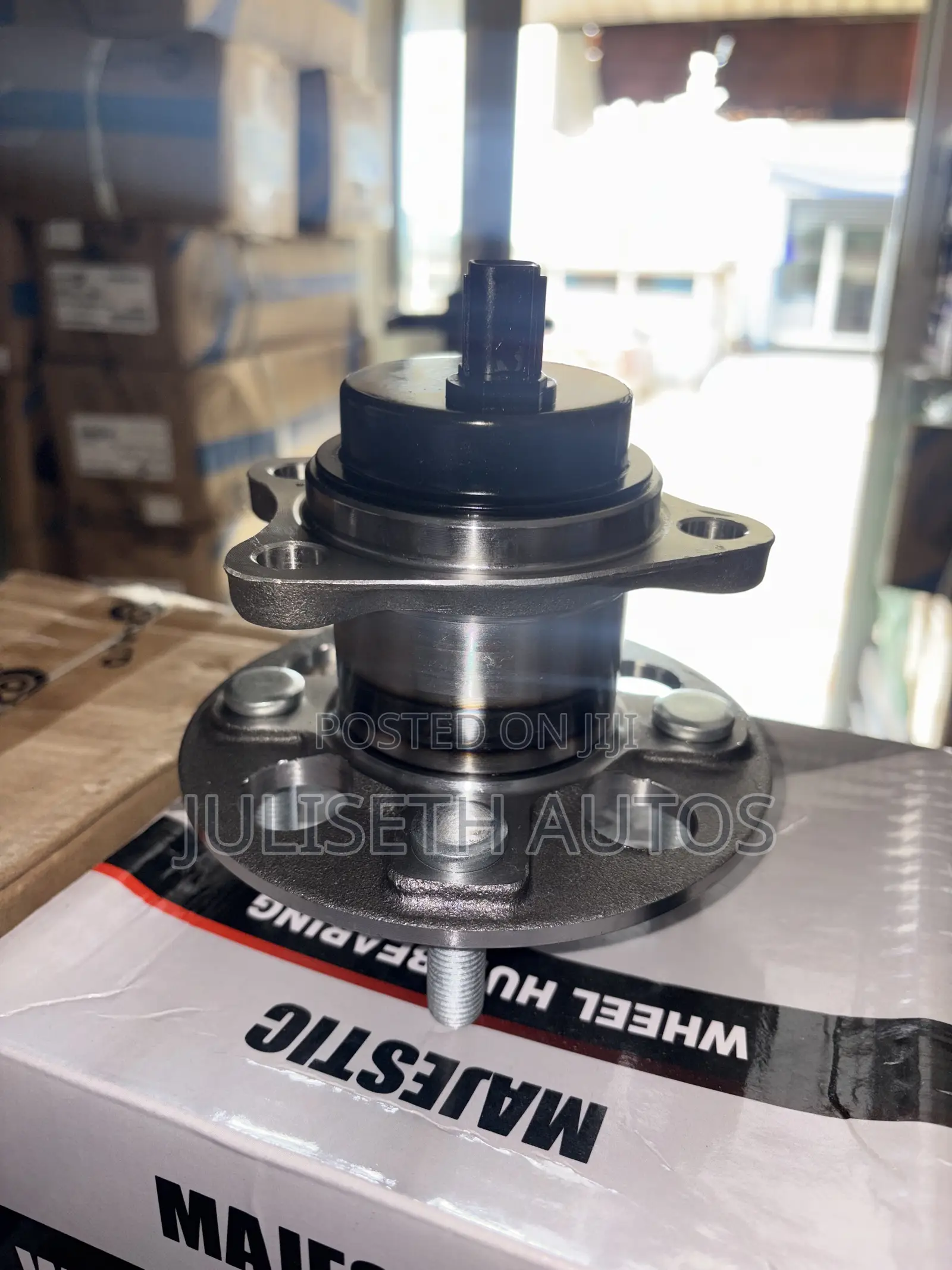 Toyota Yaris, Prius, Belta, Corolla Back/Rear Wheel Hub