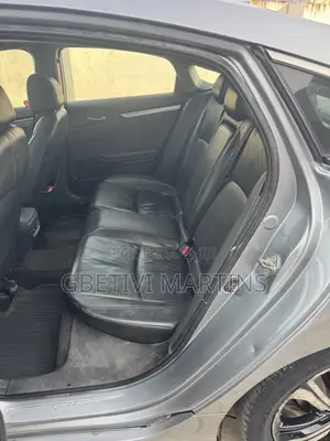 Honda Civic 2018 Silver