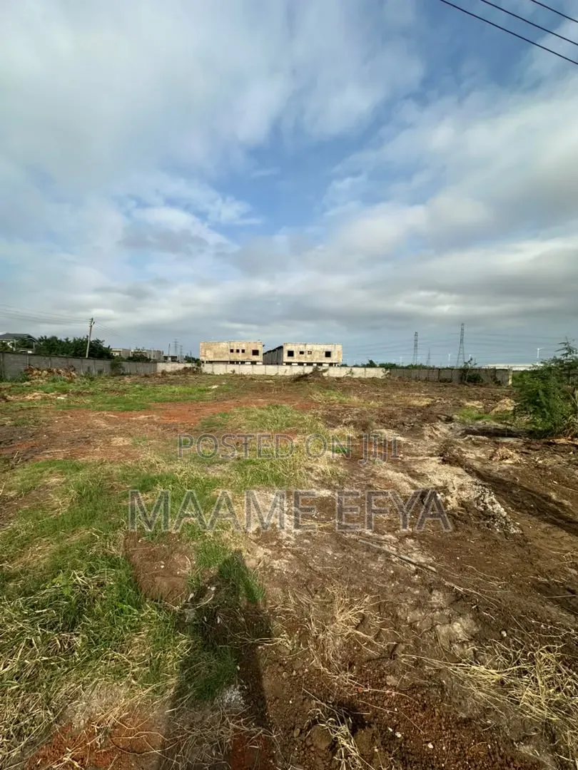 Land for Sale at Borteyman