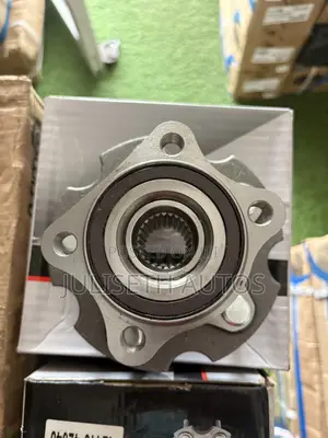 Toyota RAV4, Lexus NX300h/NX350h Rear/Back Wheel Hub