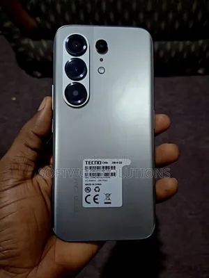 Tecno Camon 50 Pro 256 GB Silver