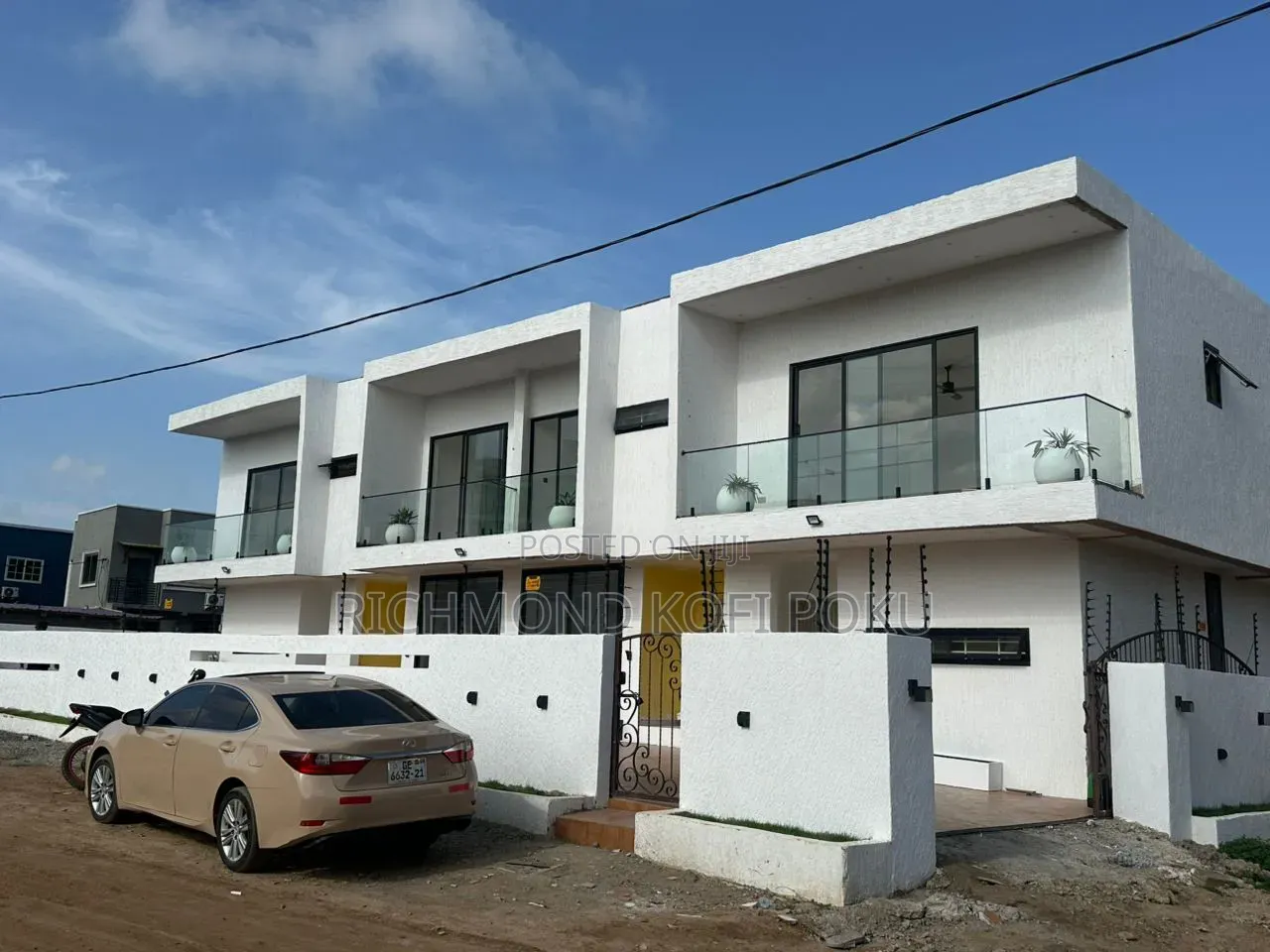 2bdrm Townhouse / Terrace in Kofis Realty, Baatsona Total for rent