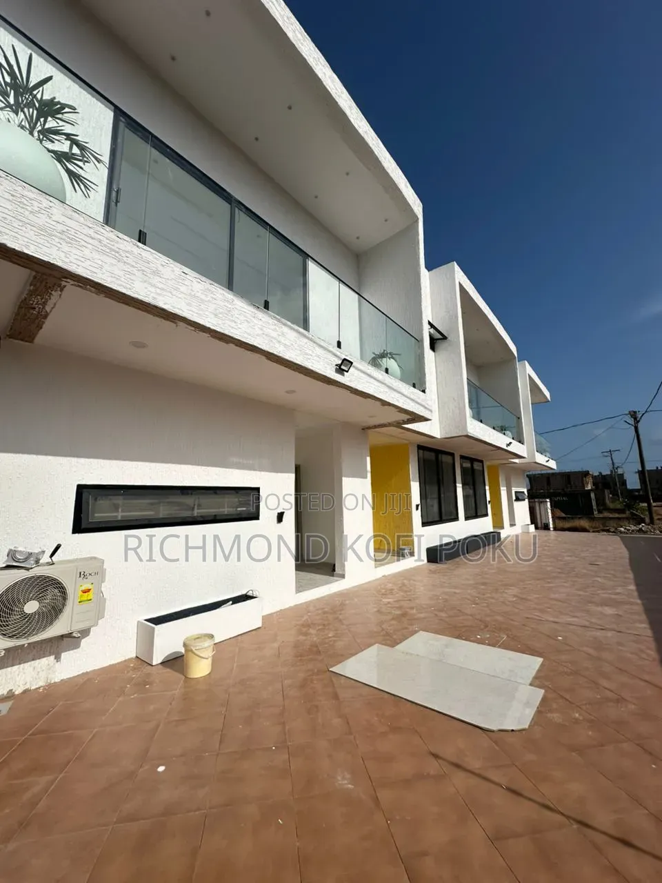 2bdrm Townhouse / Terrace in Kofis Realty, Baatsona Total for rent