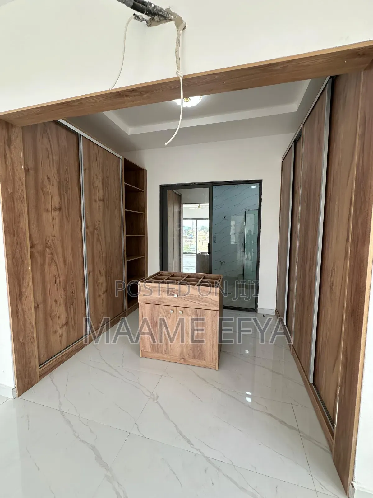 4bdrm House in East Legon, Ogbojo, Accra Metropolitan for sale