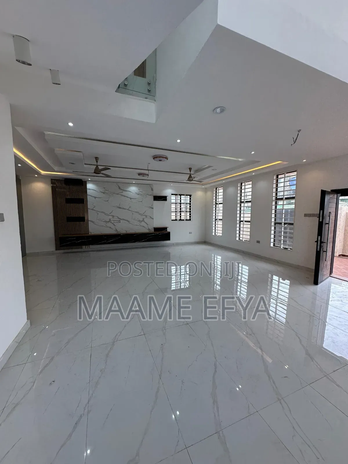 4bdrm House in East Legon, Ogbojo, Accra Metropolitan for sale