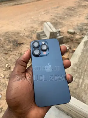 Apple iPhone 15 Pro 128 GB Blue