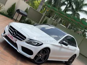 Mercedes-Benz C300 2016 White