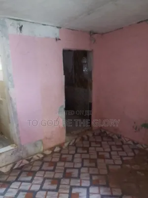 1bdrm House in Madina for rent