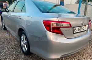 Toyota Camry 2014 Silver