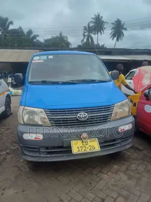 Toyota Grand HiAce G Aero Storm Edition 3.0 Diesel Turbo 4WD 8-Seater