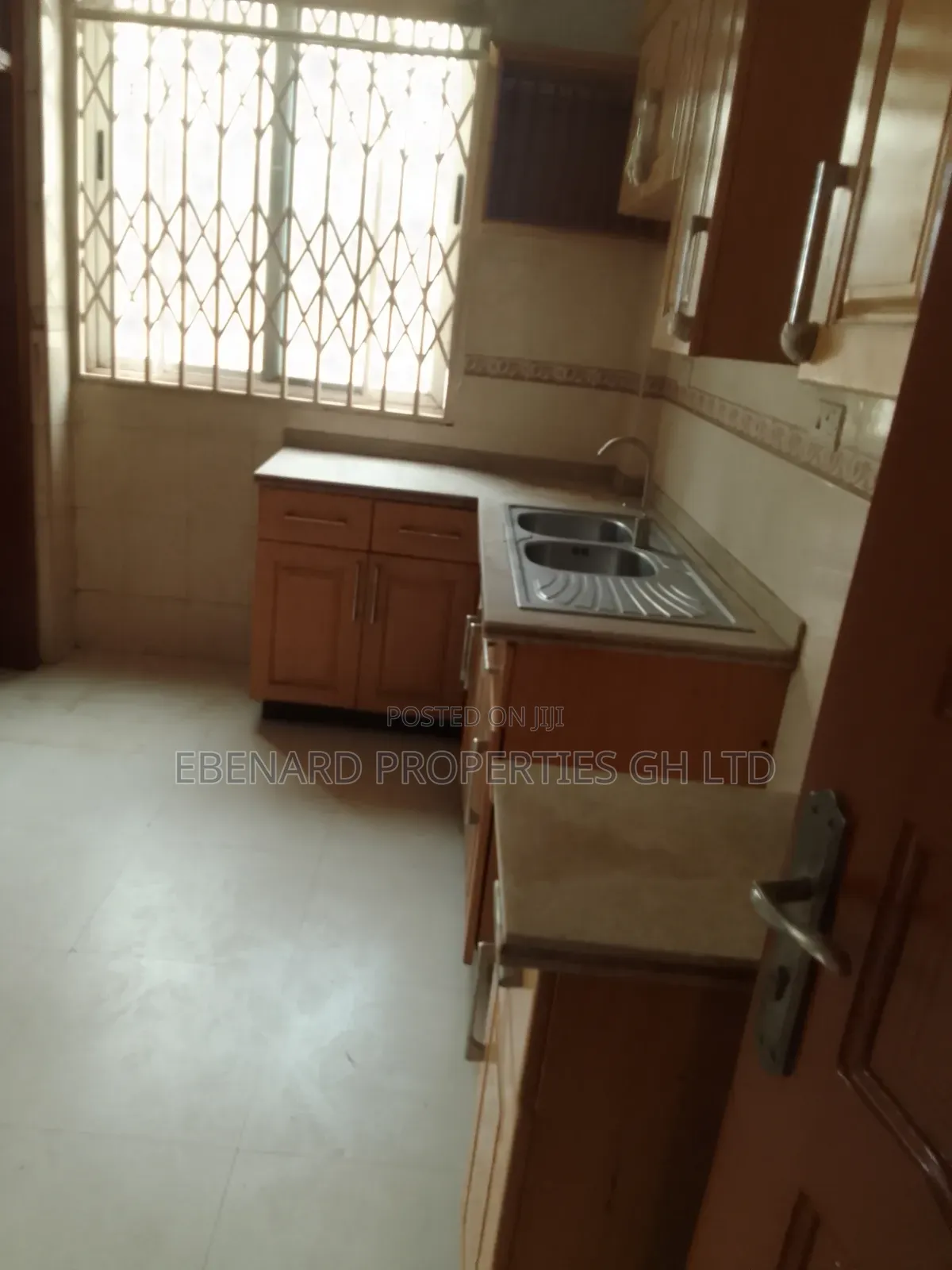 2bdrm Apartment in Ebenard Properties, Baatsona Total for rent