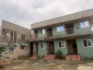 10bdrm Apartment in Palas Town for sale